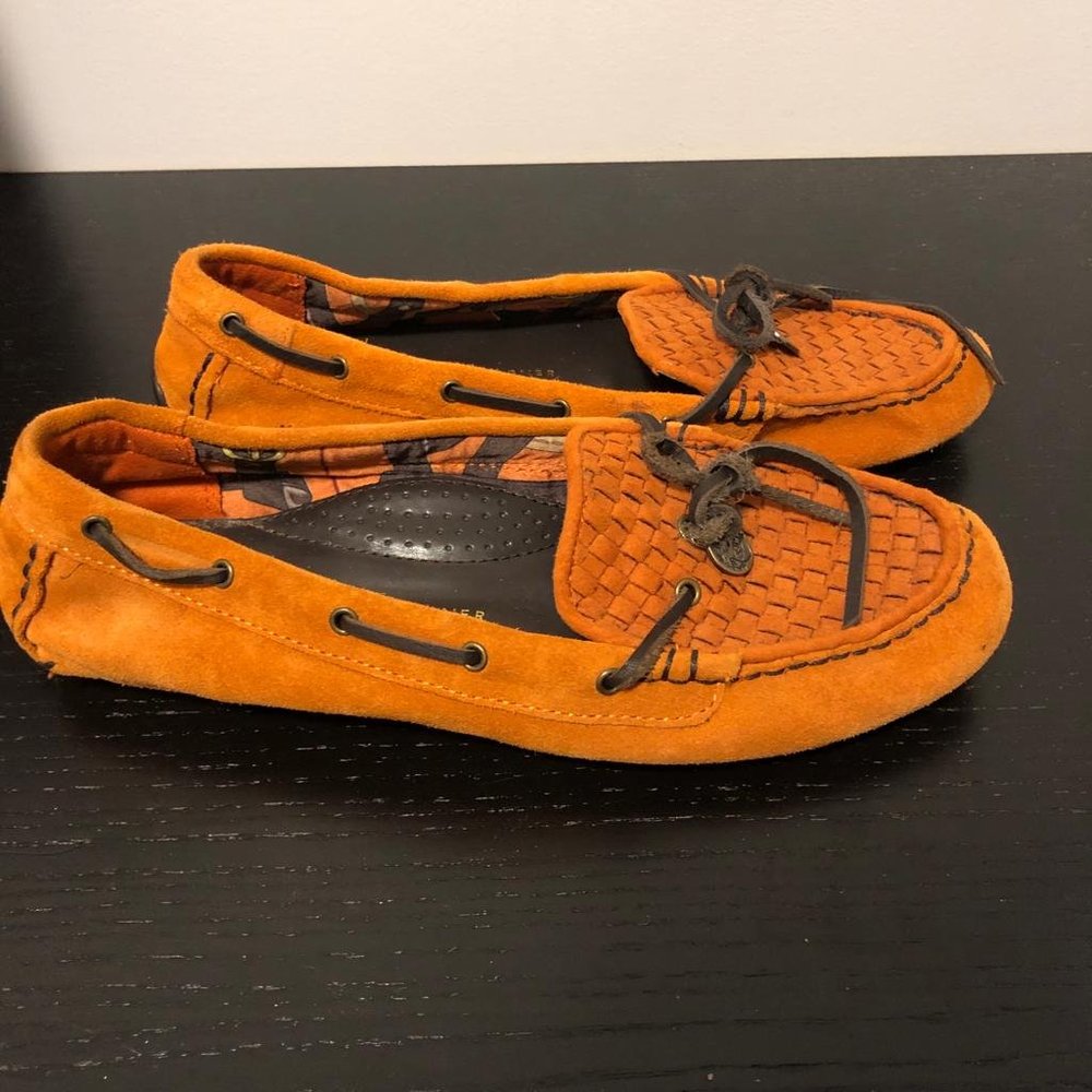 Etienne Aigner Cimi Flat Suede Moccasin Size 7